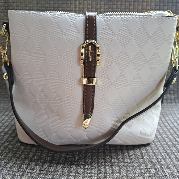 NWOT Brown and white bucket bag - Picture 2 of 6